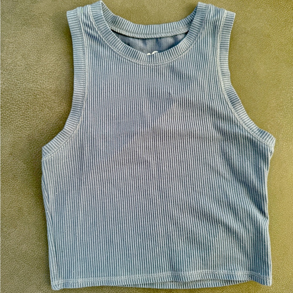 Women’s XS Hollister High Neck Cropped Tank